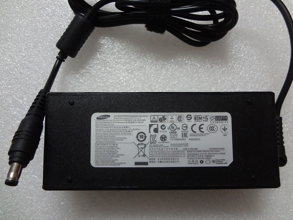 90W Samsung NT350V5C-A15P Charger AC Adapter Power Supply